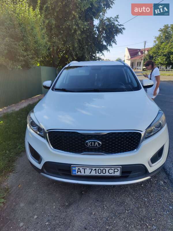 Позашляховик / Кросовер Kia Sorento 2015 в Снятині