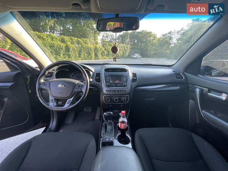 Позашляховик / Кросовер Kia Sorento 2013 в Дніпрі