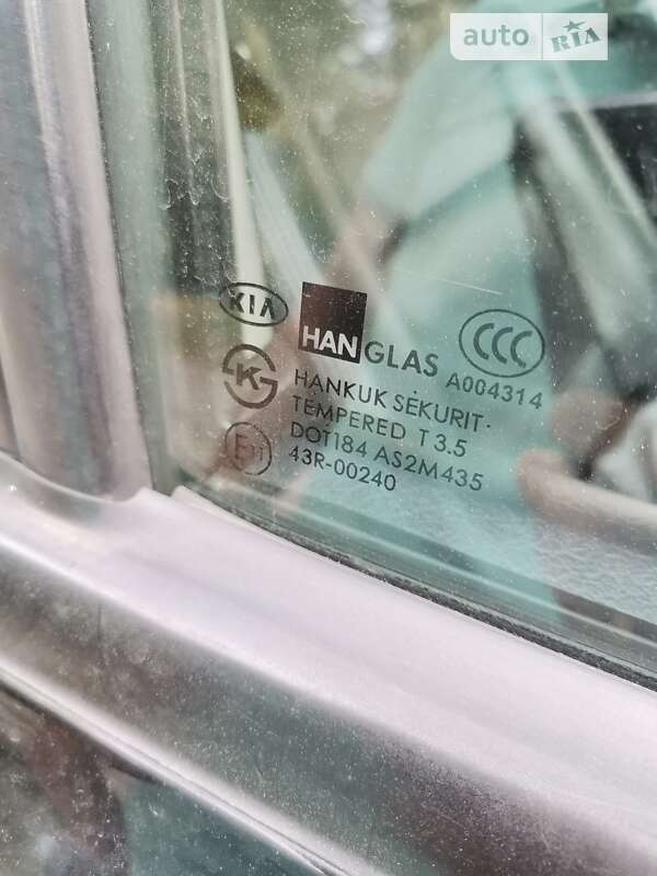 Позашляховик / Кросовер Kia Sorento 2008 в Києві фото 9 Позашляховик / Кросовер Kia Sorento 2008 в Києві