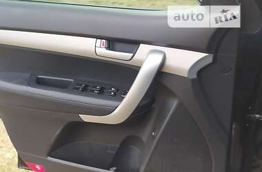 Внедорожник / Кроссовер Kia Sorento 2010 в 