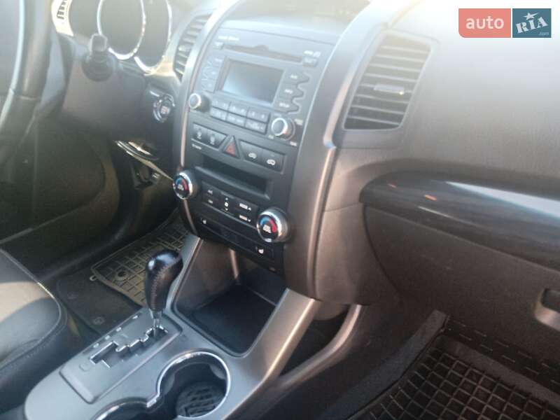 Внедорожник / Кроссовер Kia Sorento 2010 в Одессе