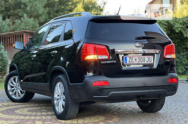 Внедорожник / Кроссовер Kia Sorento 2010 в 