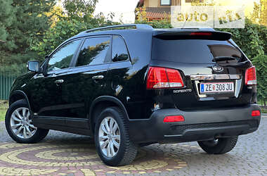Внедорожник / Кроссовер Kia Sorento 2010 в 