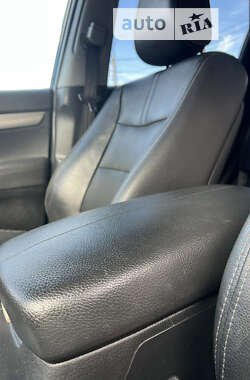 Внедорожник / Кроссовер Kia Sorento 2010 в 
