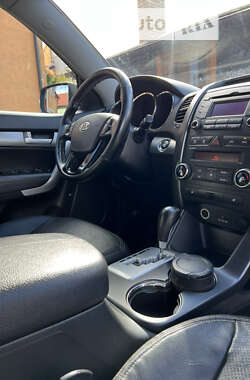 Внедорожник / Кроссовер Kia Sorento 2010 в 