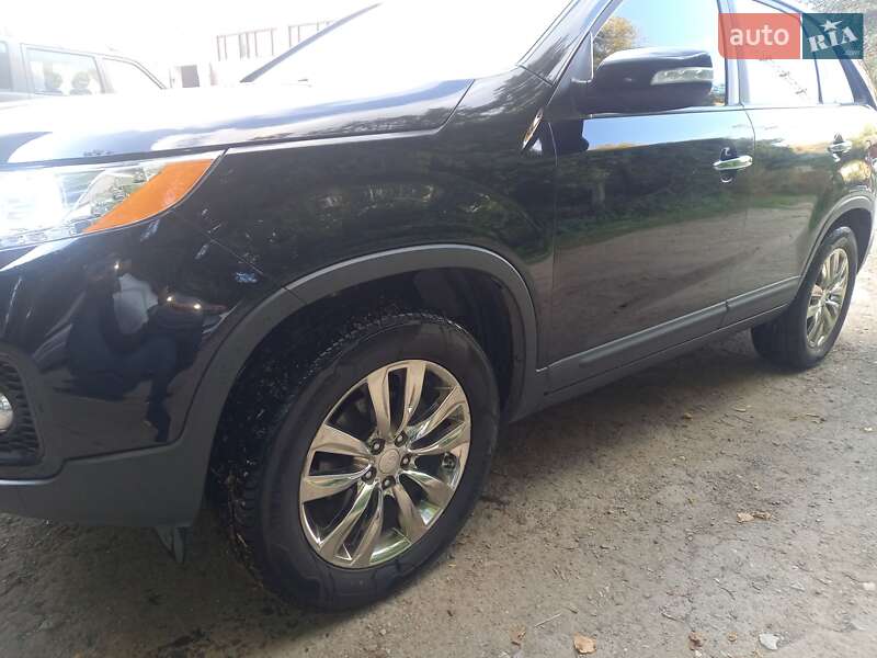Позашляховик / Кросовер Kia Sorento 2010 в Тернополі