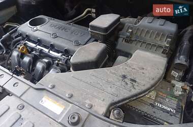 Внедорожник / Кроссовер Kia Sorento 2010 в 