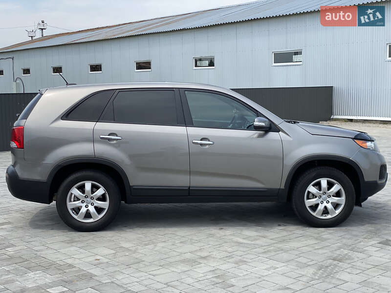 Внедорожник / Кроссовер Kia Sorento 2012 в Калуше фото 7 Внедорожник / Кроссовер Kia Sorento 2012 в Калуше