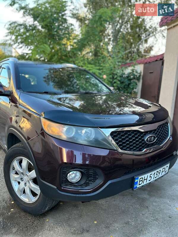 Внедорожник / Кроссовер Kia Sorento 2011 в Одессе