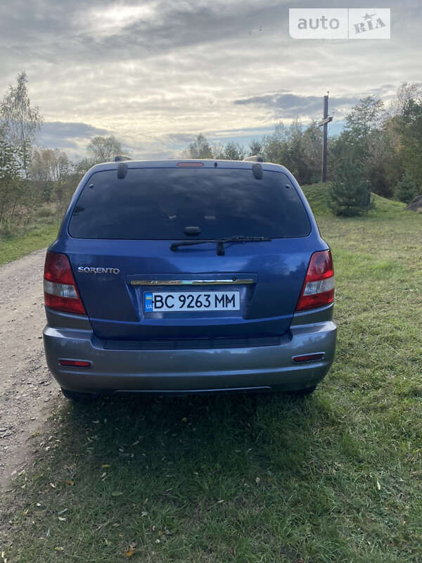 Внедорожник / Кроссовер Kia Sorento 2004 в Буске