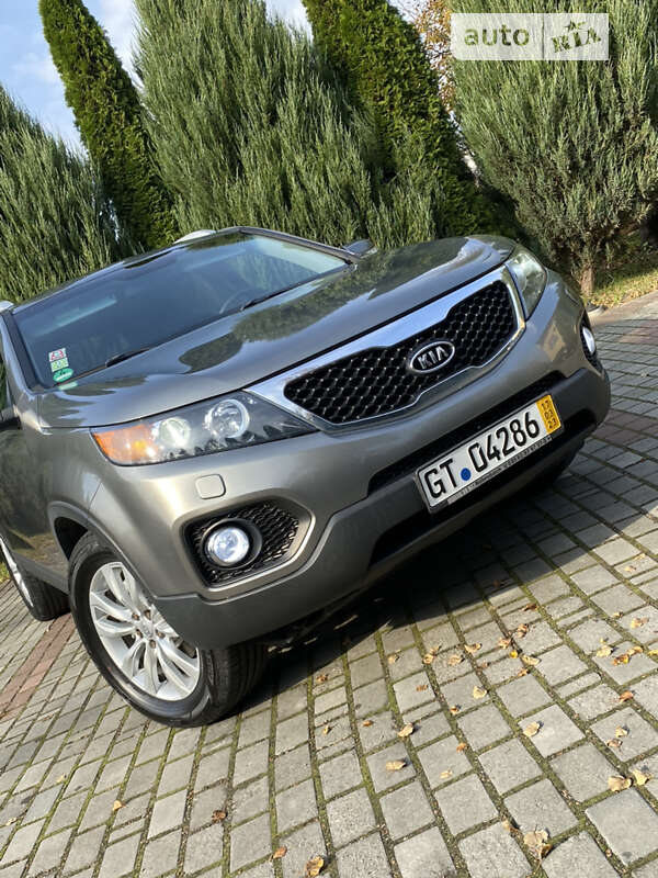 Внедорожник / Кроссовер Kia Sorento 2012 в Самборе