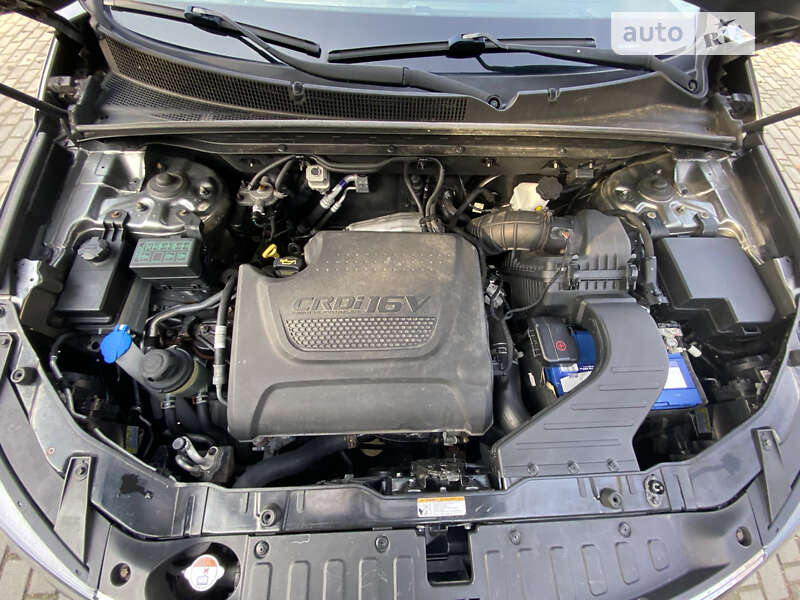Внедорожник / Кроссовер Kia Sorento 2012 в Самборе