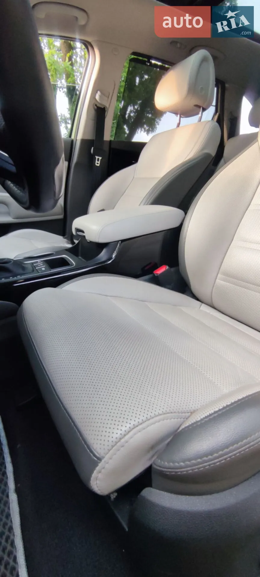 2016 Kia Sorento - мініатюра 35