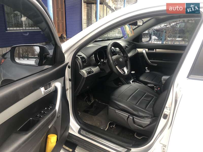 Позашляховик / Кросовер Kia Sorento 2011 в Сумах