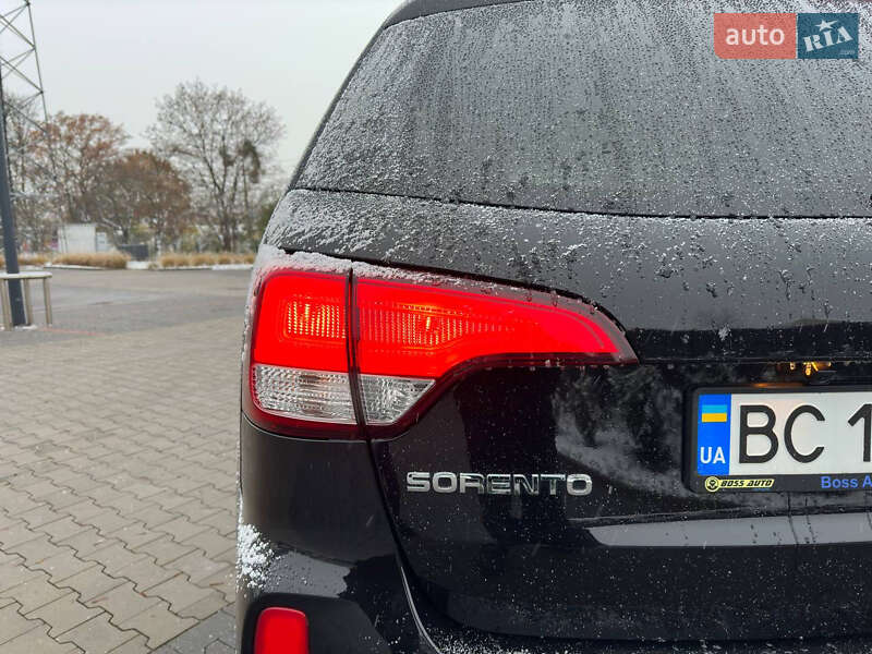 Позашляховик / Кросовер Kia Sorento 2014 в Львові
