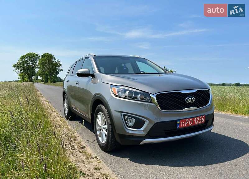 Внедорожник / Кроссовер Kia Sorento 2017 в Киеве