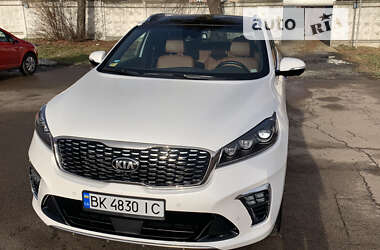 Позашляховик / Кросовер Kia Sorento 2018 в Рівному