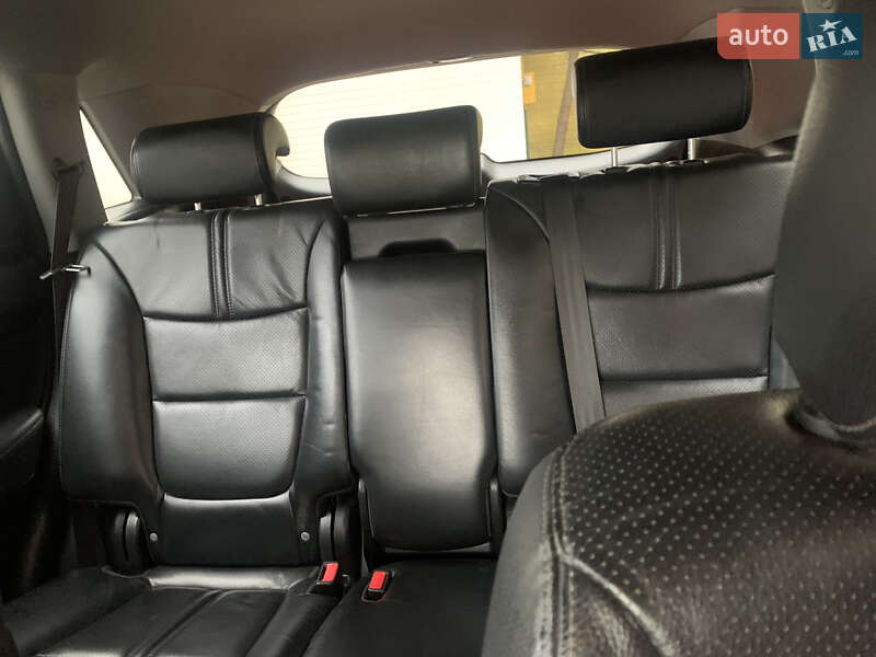 Позашляховик / Кросовер Kia Sorento 2010 в Чернівцях