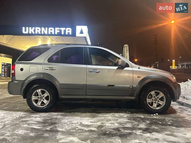 Позашляховик / Кросовер Kia Sorento 2003 в Львові