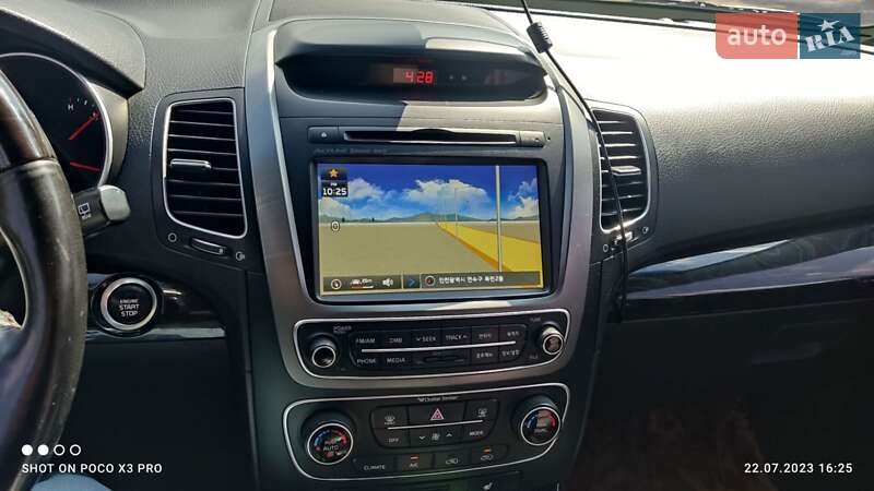 Внедорожник / Кроссовер Kia Sorento 2013 в Шаргороде фото 15 Внедорожник / Кроссовер Kia Sorento 2013 в Шаргороде
