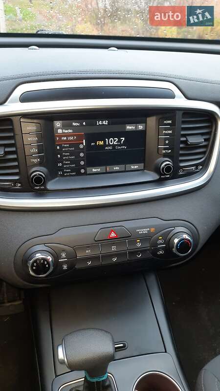Позашляховик / Кросовер Kia Sorento 2018 в Полтаві фото 3 Позашляховик / Кросовер Kia Sorento 2018 в Полтаві