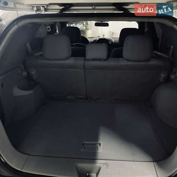 Позашляховик / Кросовер Kia Sorento 2004 в Чернівцях фото 14 Позашляховик / Кросовер Kia Sorento 2004 в Чернівцях