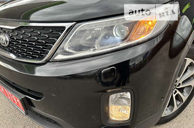 Позашляховик / Кросовер Kia Sorento 2012 в  фото 32 Позашляховик / Кросовер Kia Sorento 2012 в