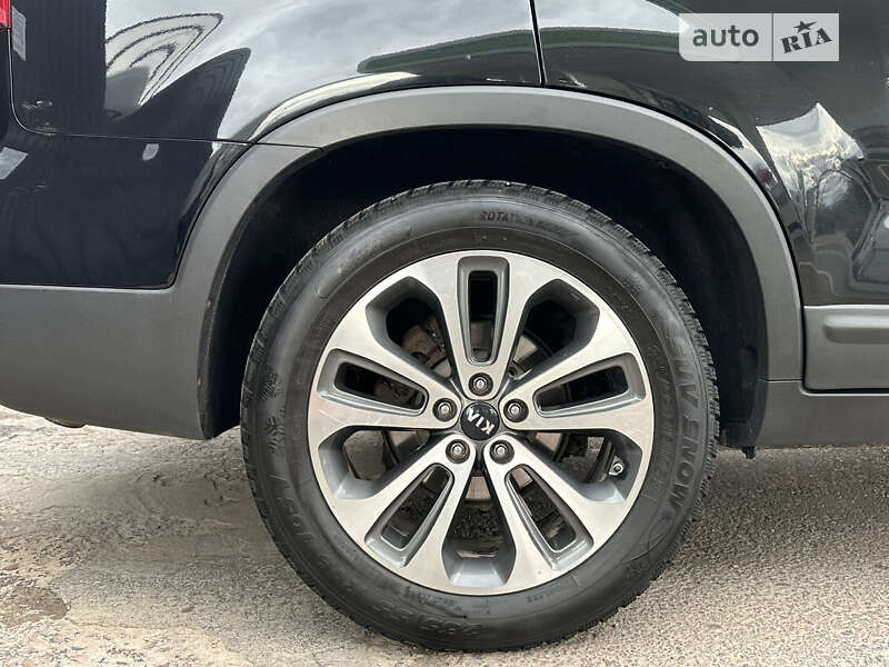 Внедорожник / Кроссовер Kia Sorento 2012 в Трускавце
