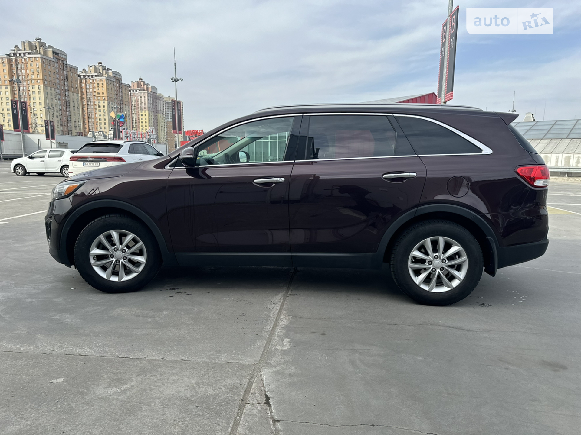 2016 Kia Sorento - мініатюра 9