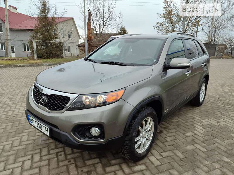 Внедорожник / Кроссовер Kia Sorento 2010 в Самборе