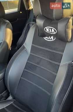 Позашляховик / Кросовер Kia Sorento 2015 в Бучі