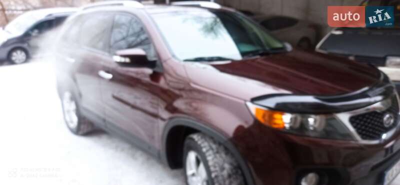 Позашляховик / Кросовер Kia Sorento 2011 в Києві