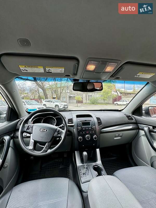 Внедорожник / Кроссовер Kia Sorento 2011 в Одессе