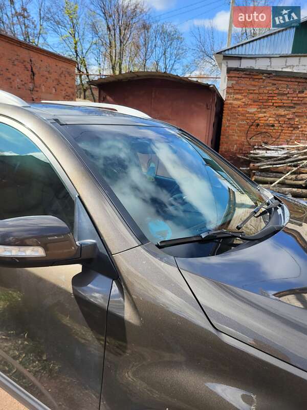 Внедорожник / Кроссовер Kia Sorento 2010 в Коростене фото 9 Внедорожник / Кроссовер Kia Sorento 2010 в Коростене