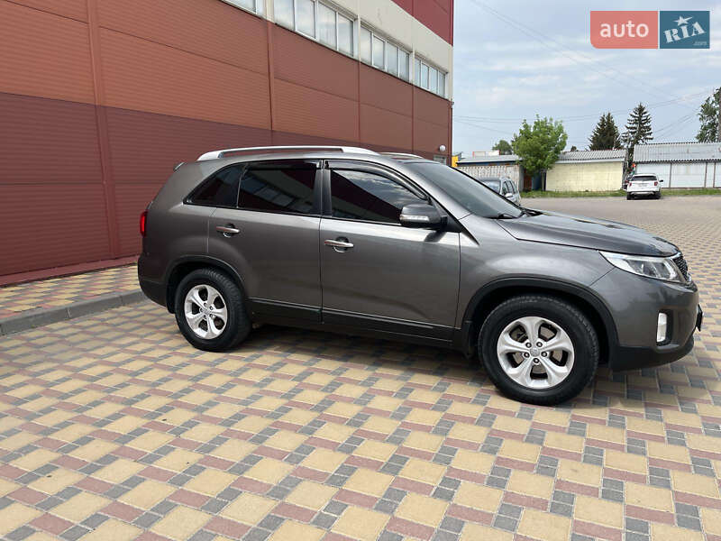 Позашляховик / Кросовер Kia Sorento 2013 в Гайсину