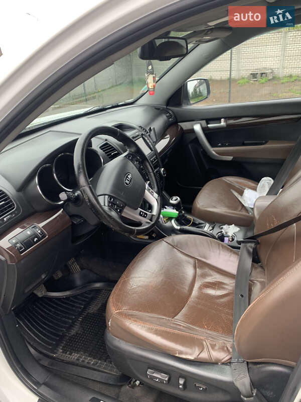 Внедорожник / Кроссовер Kia Sorento 2011 в Костополе