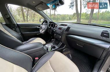 Внедорожник / Кроссовер Kia Sorento 2010 в 