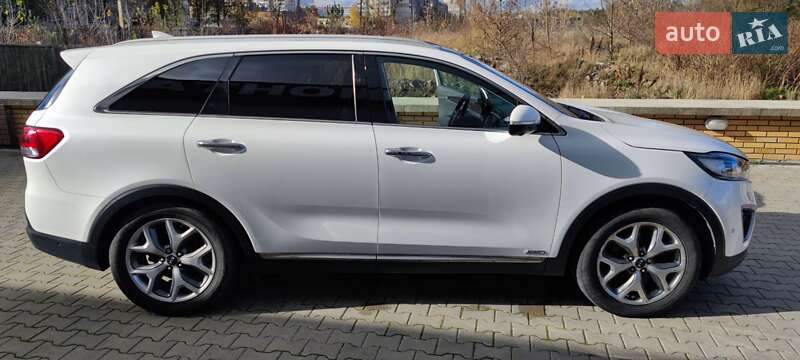 Внедорожник / Кроссовер Kia Sorento 2016 в Хмельницком