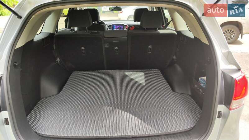 Внедорожник / Кроссовер Kia Sorento 2016 в Кривом Роге