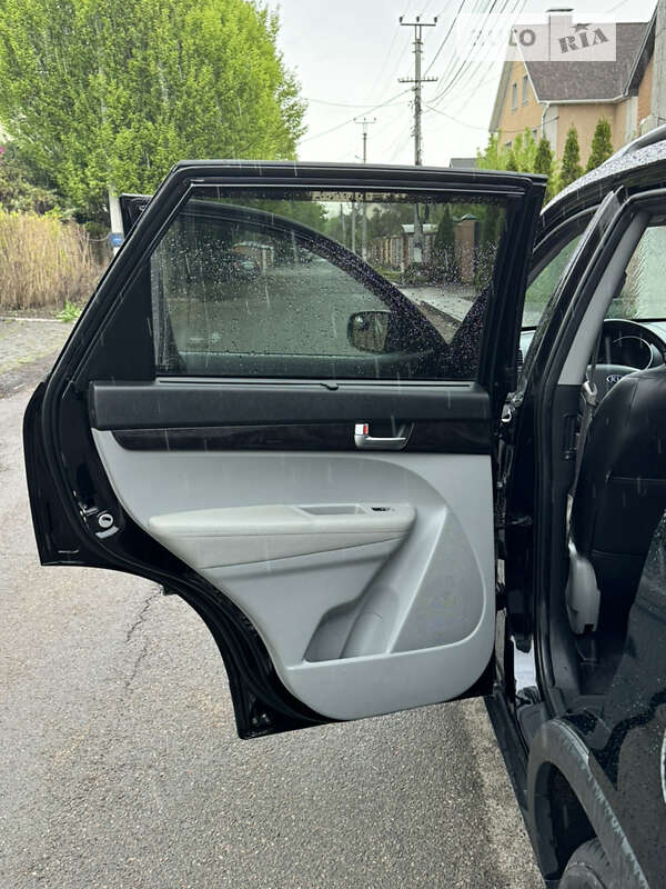 Внедорожник / Кроссовер Kia Sorento 2013 в Киеве