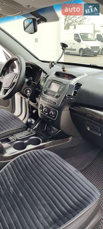 Внедорожник / Кроссовер Kia Sorento 2014 в Хмельницком