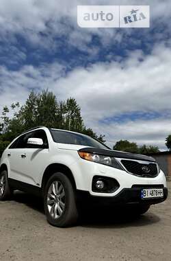 Позашляховик / Кросовер Kia Sorento 2011 в Гадячі