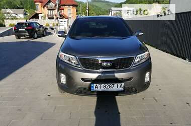 Внедорожник / Кроссовер Kia Sorento 2012 в Надворной