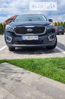 Внедорожник / Кроссовер Kia Sorento 2016 в Луцке