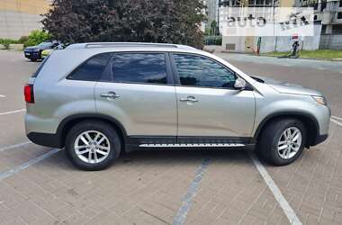 Внедорожник / Кроссовер Kia Sorento 2014 в Киеве