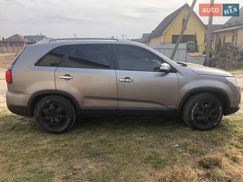 Внедорожник / Кроссовер Kia Sorento 2013 в Камне-Каширском фото 2 Внедорожник / Кроссовер Kia Sorento 2013 в Камне-Каширском