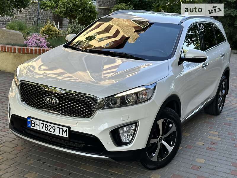 Позашляховик / Кросовер Kia Sorento 2016 в Одесі