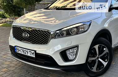 Позашляховик / Кросовер Kia Sorento 2016 в Одесі