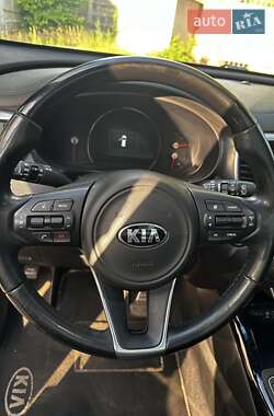 Внедорожник / Кроссовер Kia Sorento 2015 в Киеве