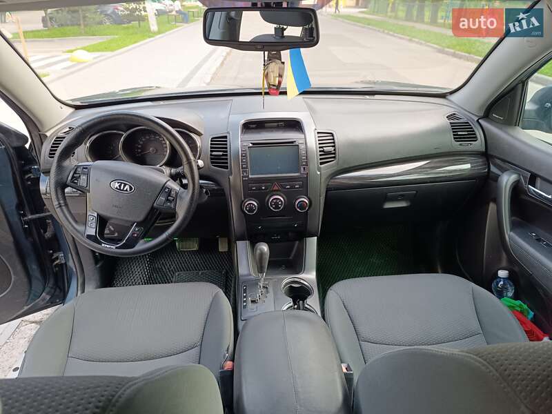 Внедорожник / Кроссовер Kia Sorento 2010 в Хмельницком